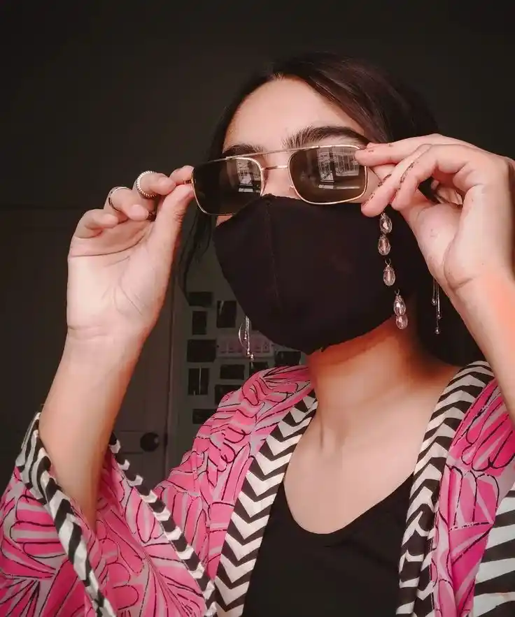 Instagram mask girl image