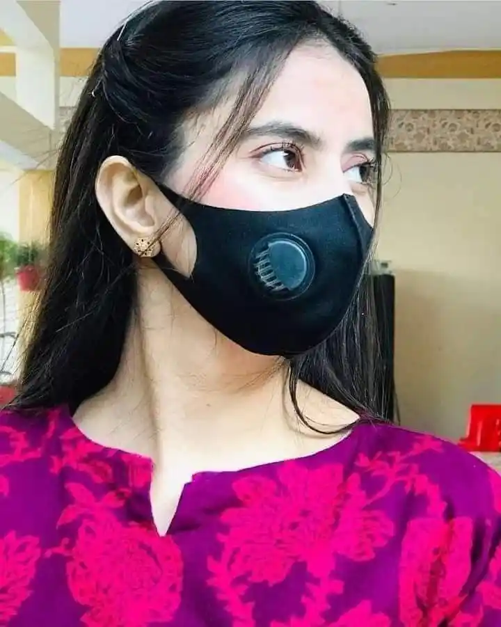 Mask Girl picture